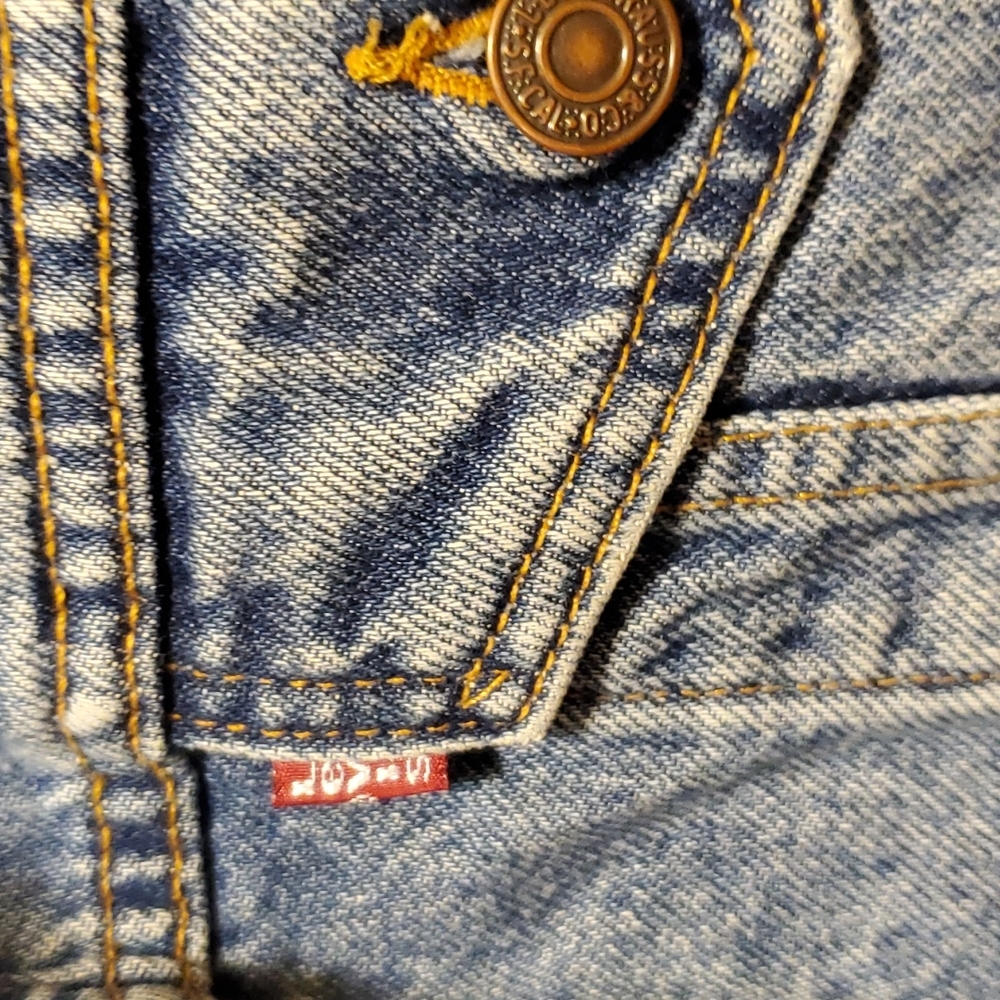 Levis vintage Denim Jacket - Picture 3 of 4